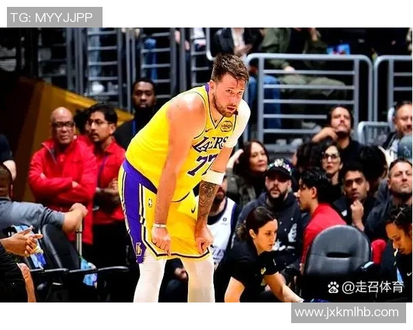 2018年12月猛龙与勇士激战回顾：一场精彩的NBA对决与传奇时刻
