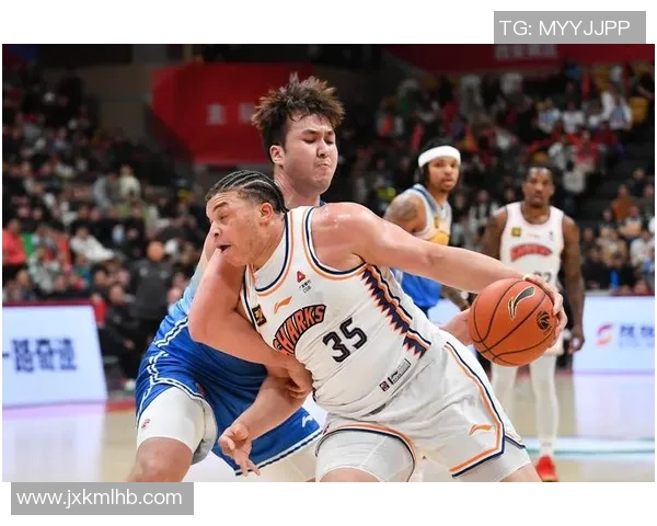 中国男篮精彩对决新加坡全场录像回放与精彩瞬间分析 中国男篮精彩对决新加坡全场录像回放与精彩瞬间分析