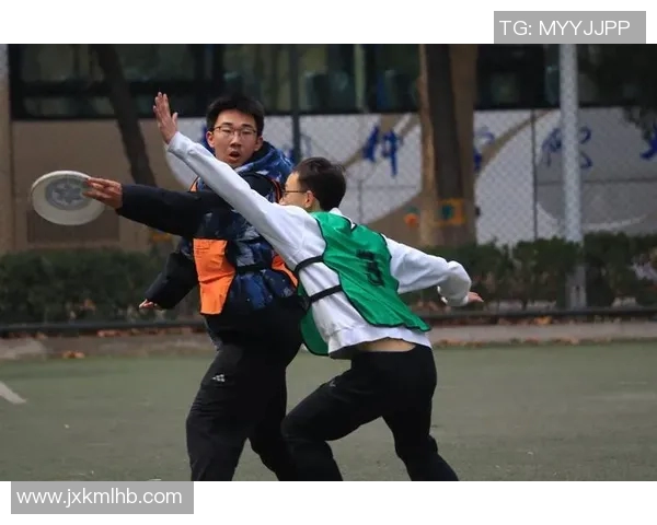 广州飞盘队快攻战术揭秘提升比赛效率的团队协作策略