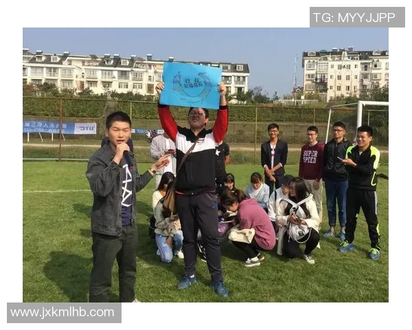 西安篮球队勇闯世锦赛舞台展现逆袭精神与团队风采