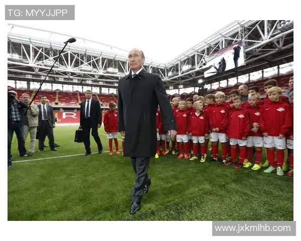 小日子足球明星揭秘谁是当今最受欢迎的球员和他们的精彩表现 小日子足球明星揭秘谁是当今最受欢迎的球员和他们的精彩表现